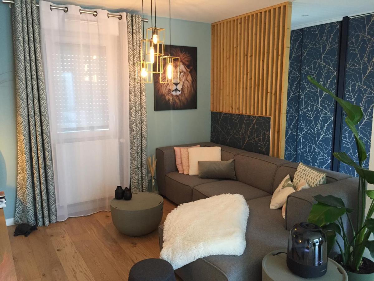 Agreable Maison Neuve Angers Centre-Madeleine エクステリア 写真