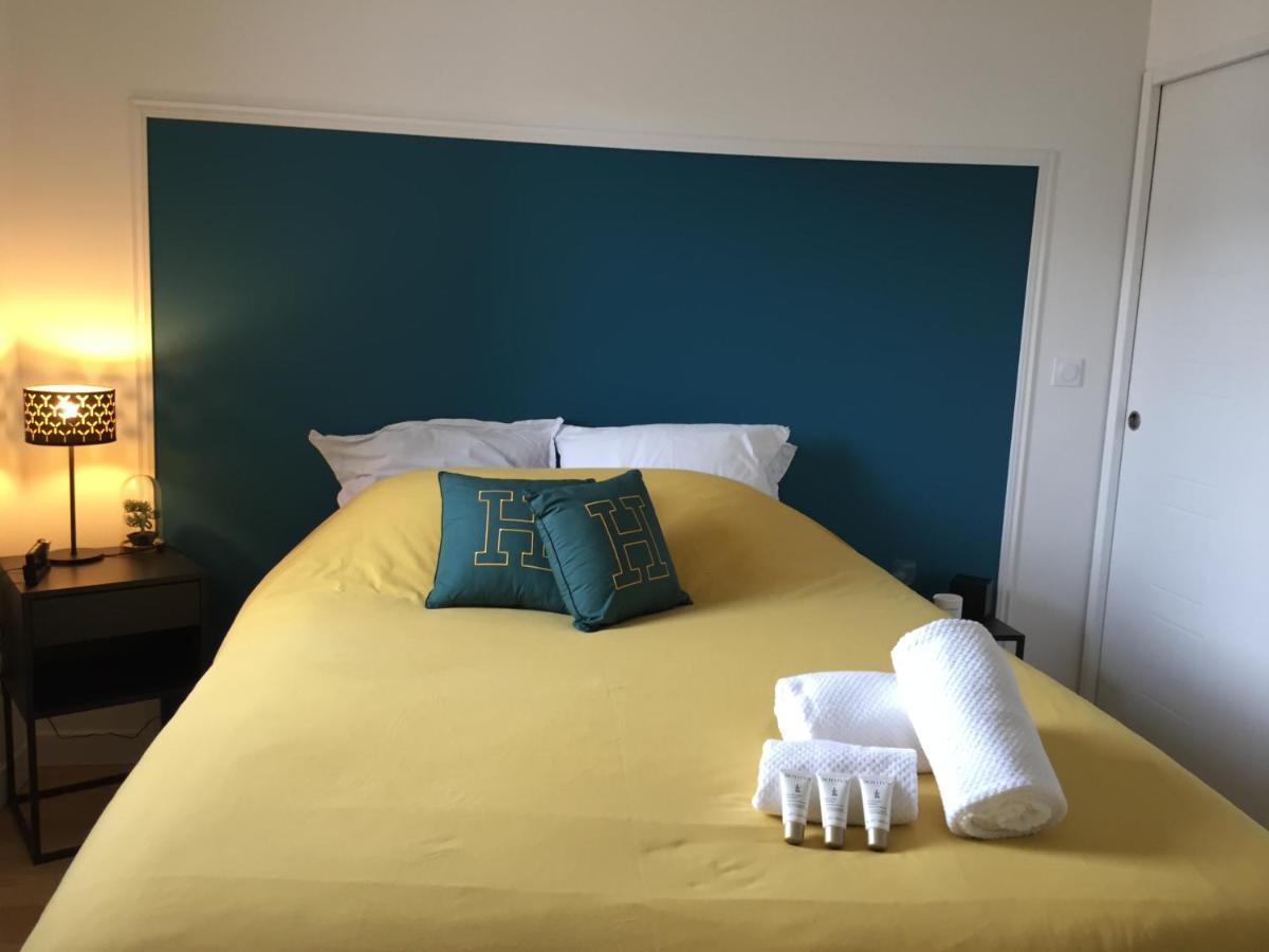 Agreable Maison Neuve Angers Centre-Madeleine エクステリア 写真